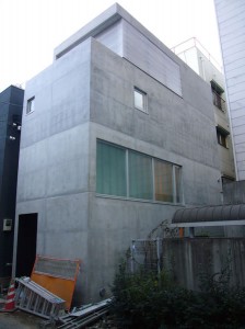 西新宿の狭小住宅/C邸外観