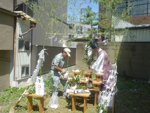 荒川の狭小住宅/O邸の地鎮祭の様子