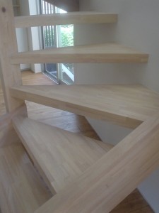 木組みの階段