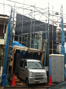 石神井公園の住宅　正面から